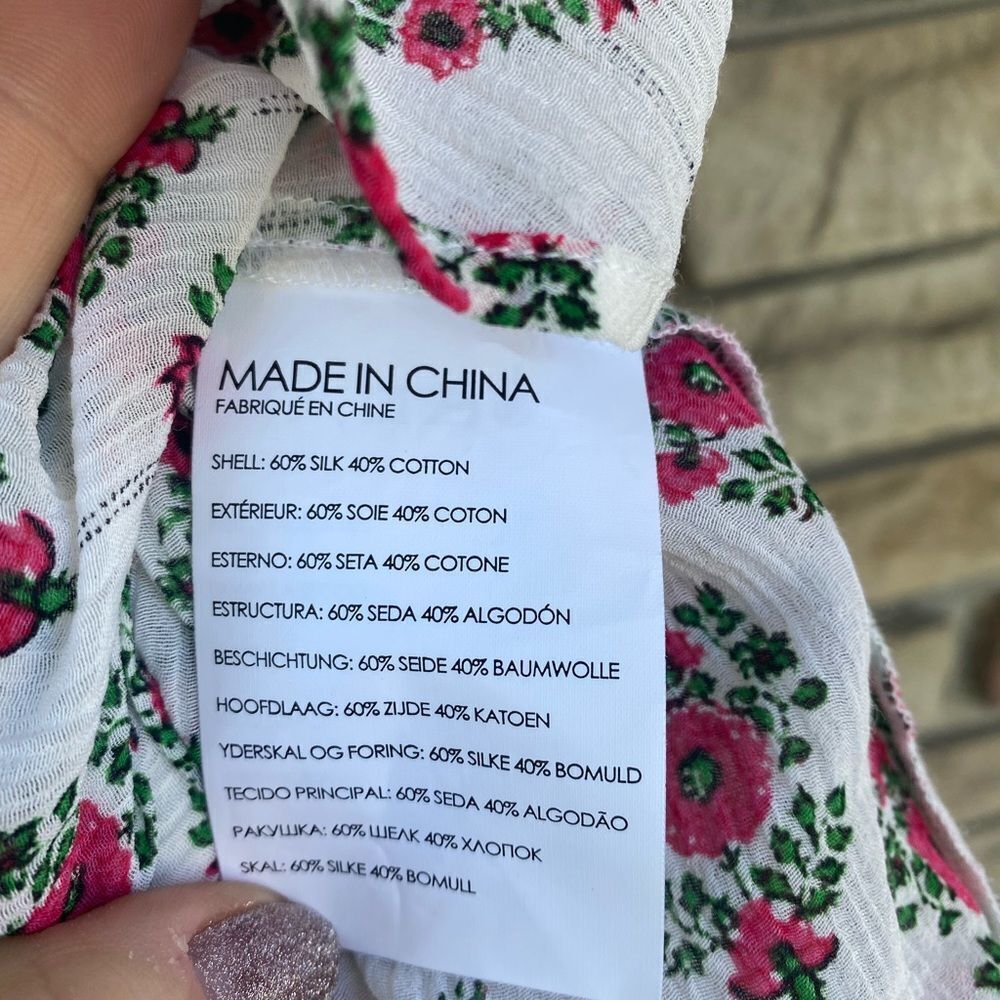 Club Monaco cute floral top - Picture 6 of 9